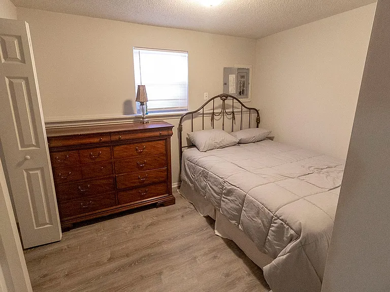 204 Wheaton Ct — Photo 20