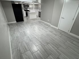 5454 W Berteau Ave, Chicago, IL