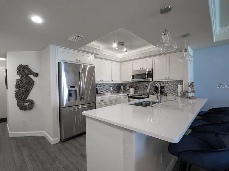 4325 Gulf Of Mexico Dr #507 — Photo 13