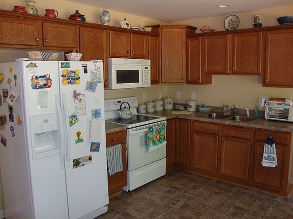 2nd image of 2112 King Ct