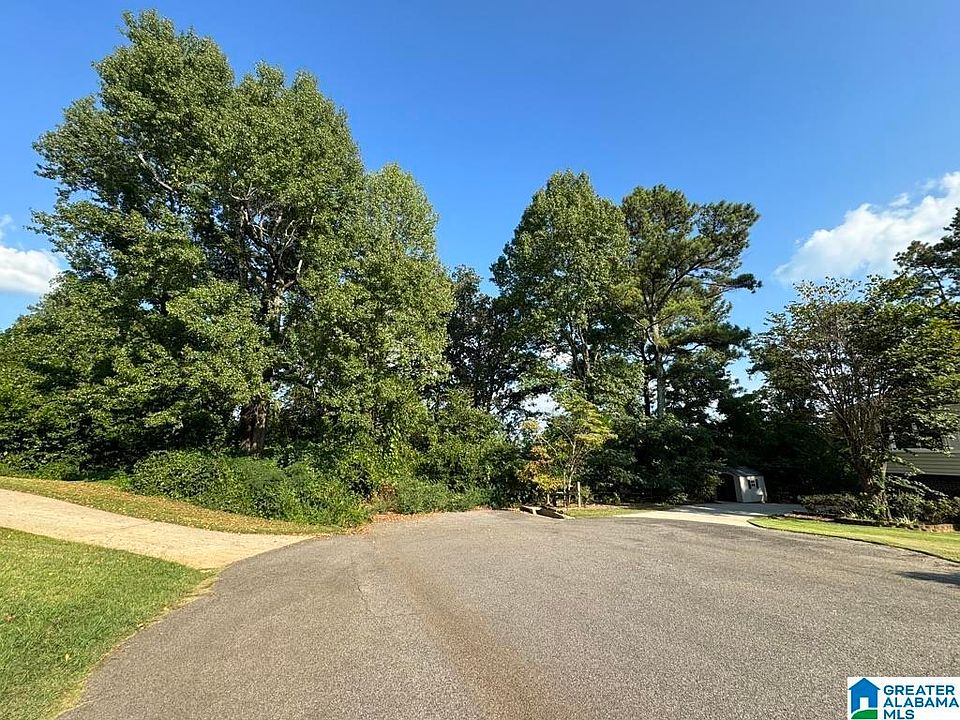 2nd image of 3612 Belmont Rd #1
