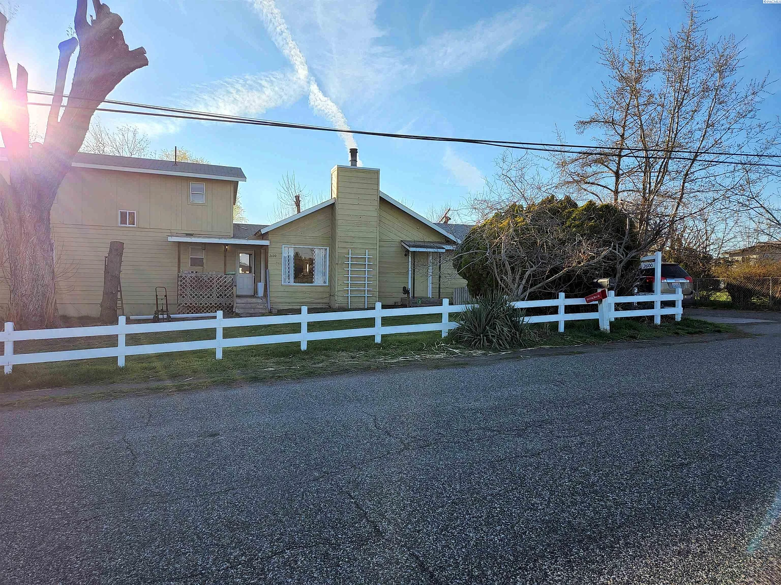 2600 N Road 60 photo 1