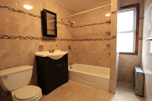 Rented by Empyreal Realty, Inc. | media 9