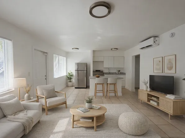 1999 N Glades Dr #3, Miami, FL 33162