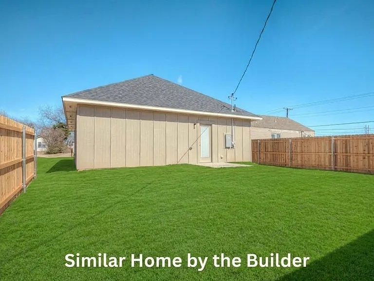 2720 SW G Ave — Photo 2