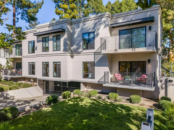1326 Hoover St APT 5, Menlo Park, CA 94025