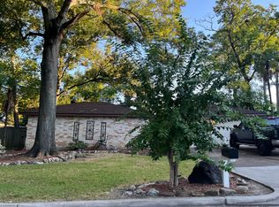 410 Petrel Ct, Crosby, TX 77532