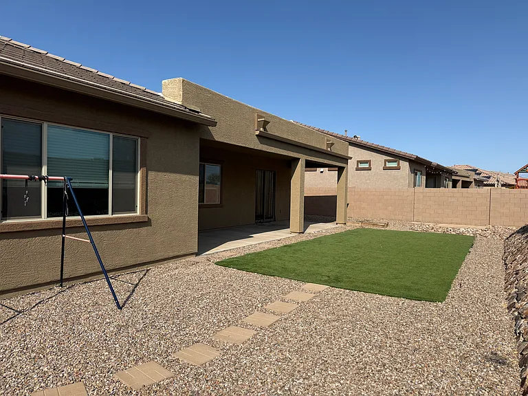 1646 W Aristides St — Photo 44