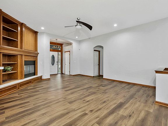 5th image of 12218 E Andrea St