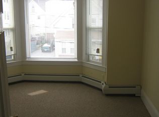 31 Fairmont St #2, Lawrence, MA 01841
