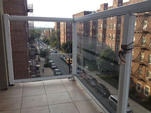 3rd image of 6456 Booth St #3