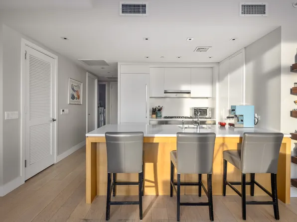 251 1st Street image 5 of 19