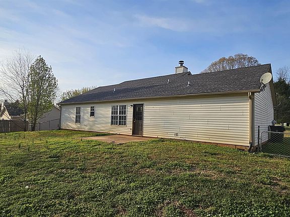 5th image of 534 Henry Taylor Rd