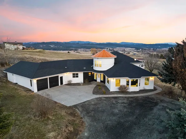 9306 E Pinetree Dr, Mead, WA 99021