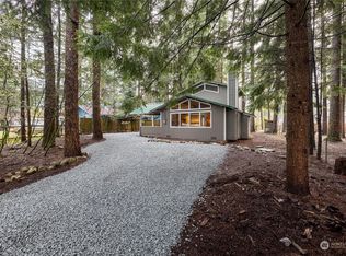 6203 Shamrock Rd, Maple Falls, WA