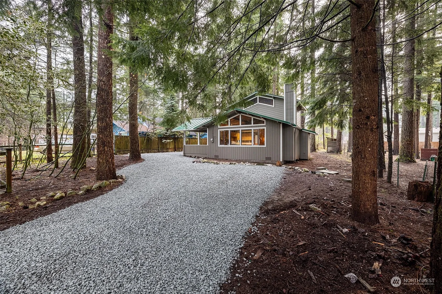 6203 Shamrock Road photo 1