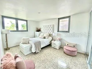0 Alhambra — Photo 14
