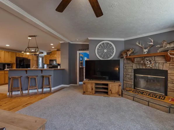 25250 Trickum Rd, Houstonia, MO 65333
