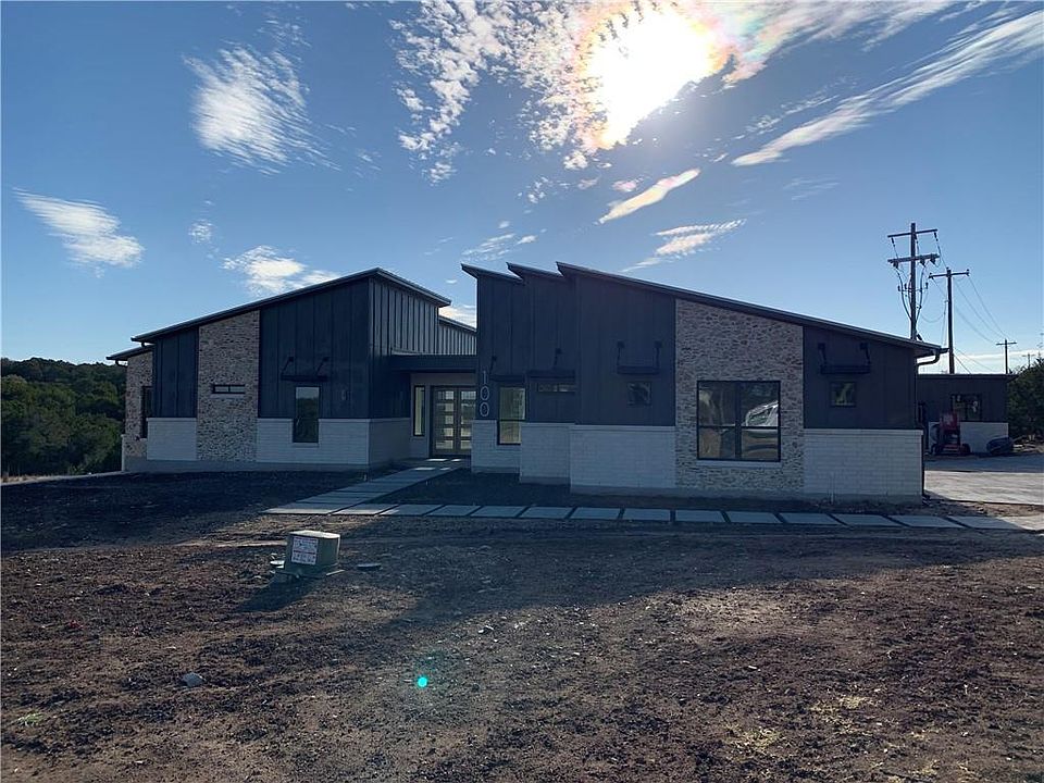 1st image of 100 Saddle Ln