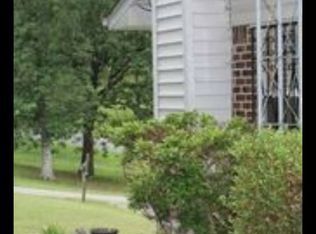 220 Mary Lou Cir, Gadsden, AL 35904