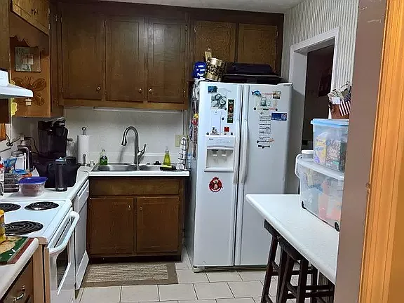 360 Winding River Dr — Photo 6