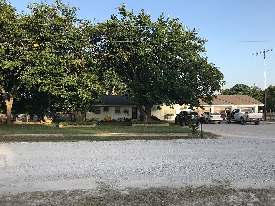 1st image of 269 Brazos St