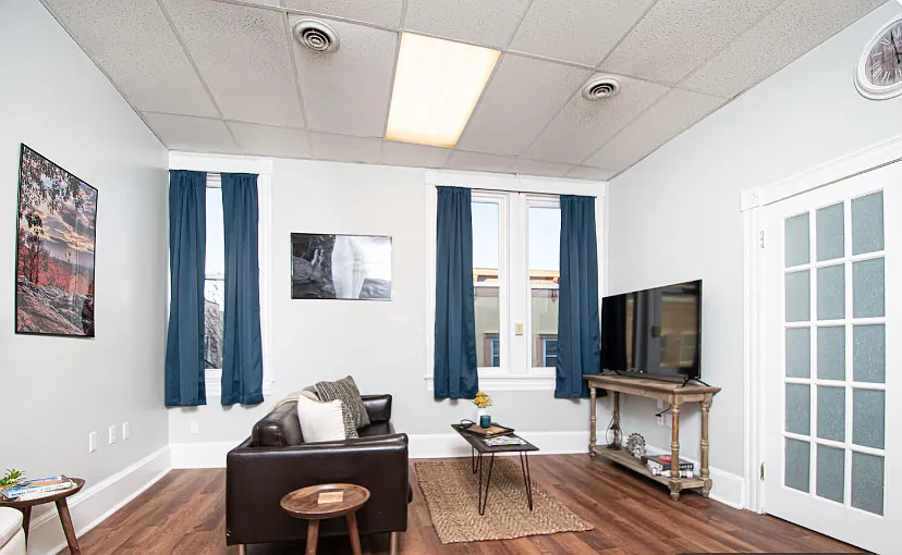 201 E Main St #2B