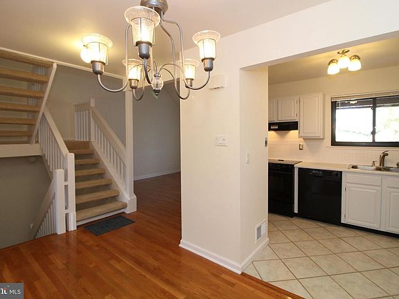 4th image of 3406 Pebble Beach Dr