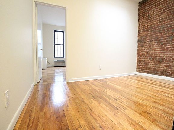 3rd image of 304 E 89th St #4 C