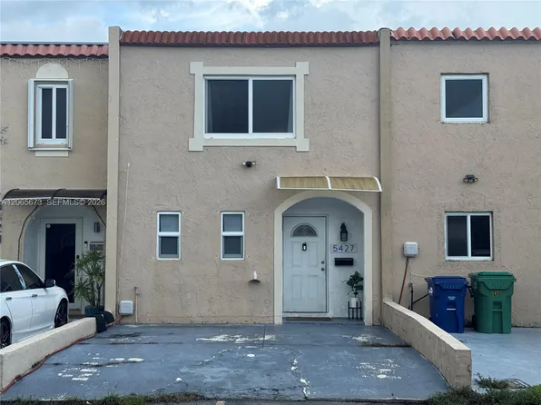 5427 NW 169th St, Opa Locka, FL 33055