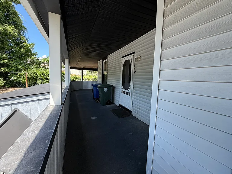 46 Crawford St #2 — Photo 5