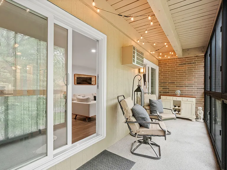 3850 Plymouth Blvd #212 — Photo 4
