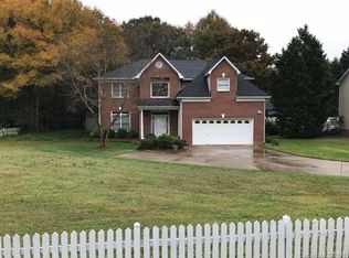 930 Cathey Rd, Charlotte, NC 28214