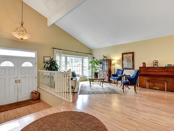 4th image of 4440 Dogwood Ave