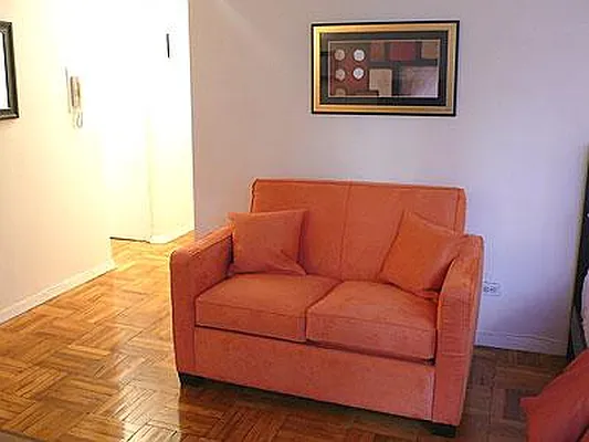 Rented by Lara Group | media 19