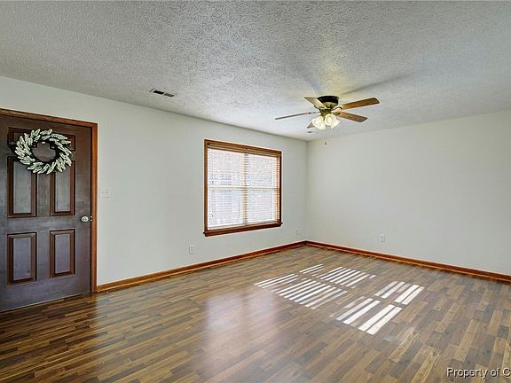 5th image of 6359 Meadow Dr