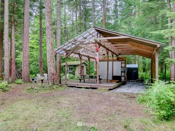 1078 Birch Ln, Sumas, WA 98295