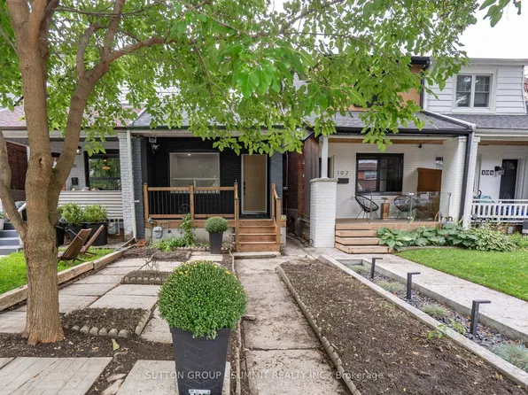 100 Rosethorn Ave, Toronto, ON M6N 3L1