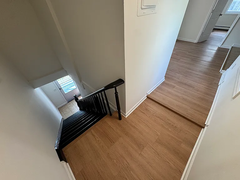 199 Greenkill Ave #2 — Photo 5