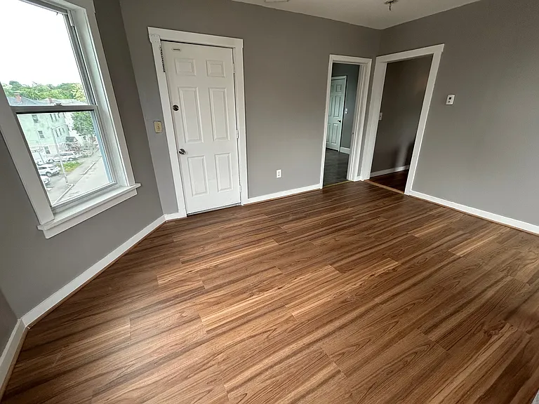 137 Eastern Ave #6 — Photo 5