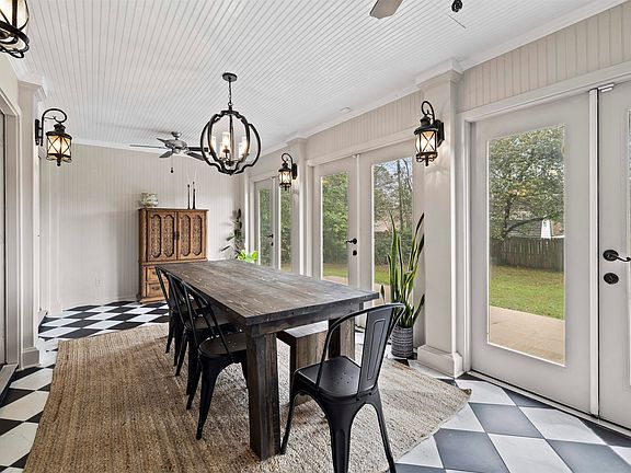 5th image of 1902 Wimberly St