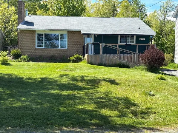 176 Miller Lake Rd, Halifax, NS B2T 1J5