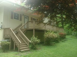816 Carter St, Eden, NC 27288