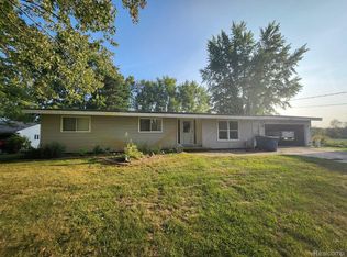 6527 Grand Blanc Rd, Swartz Creek, MI 48473