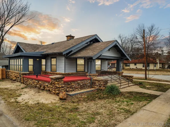 402 S Poplar St, Sapulpa, OK 74066