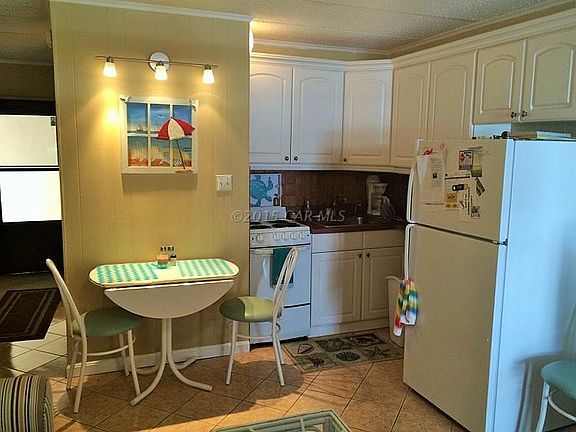 3rd image of 12808 Coastal Hwy Unit 105