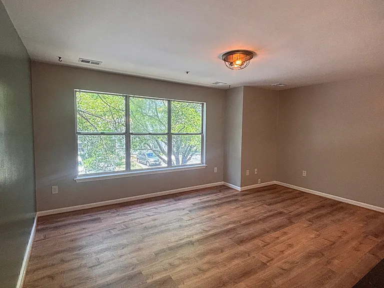 14201 Wolf Creek Pl #6 — Photo 25