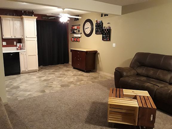4th image of 723 SE 14th St #140C