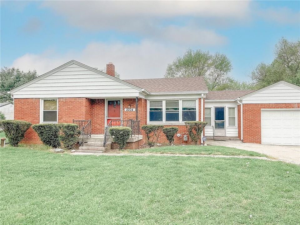1st image of 2004 Green Rock Ln