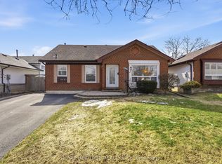 148 Guthrie Cres, Whitby, ON L1P 1A8